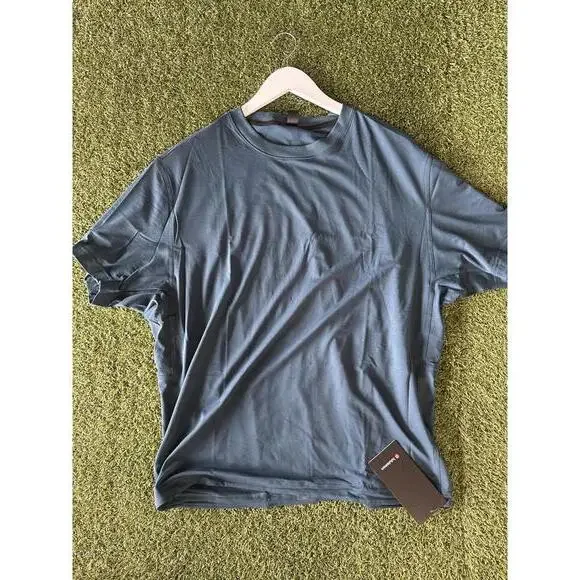 EasySet Training Short-Sleeve Shirt - Indochine Blue - Picture 1 of 4